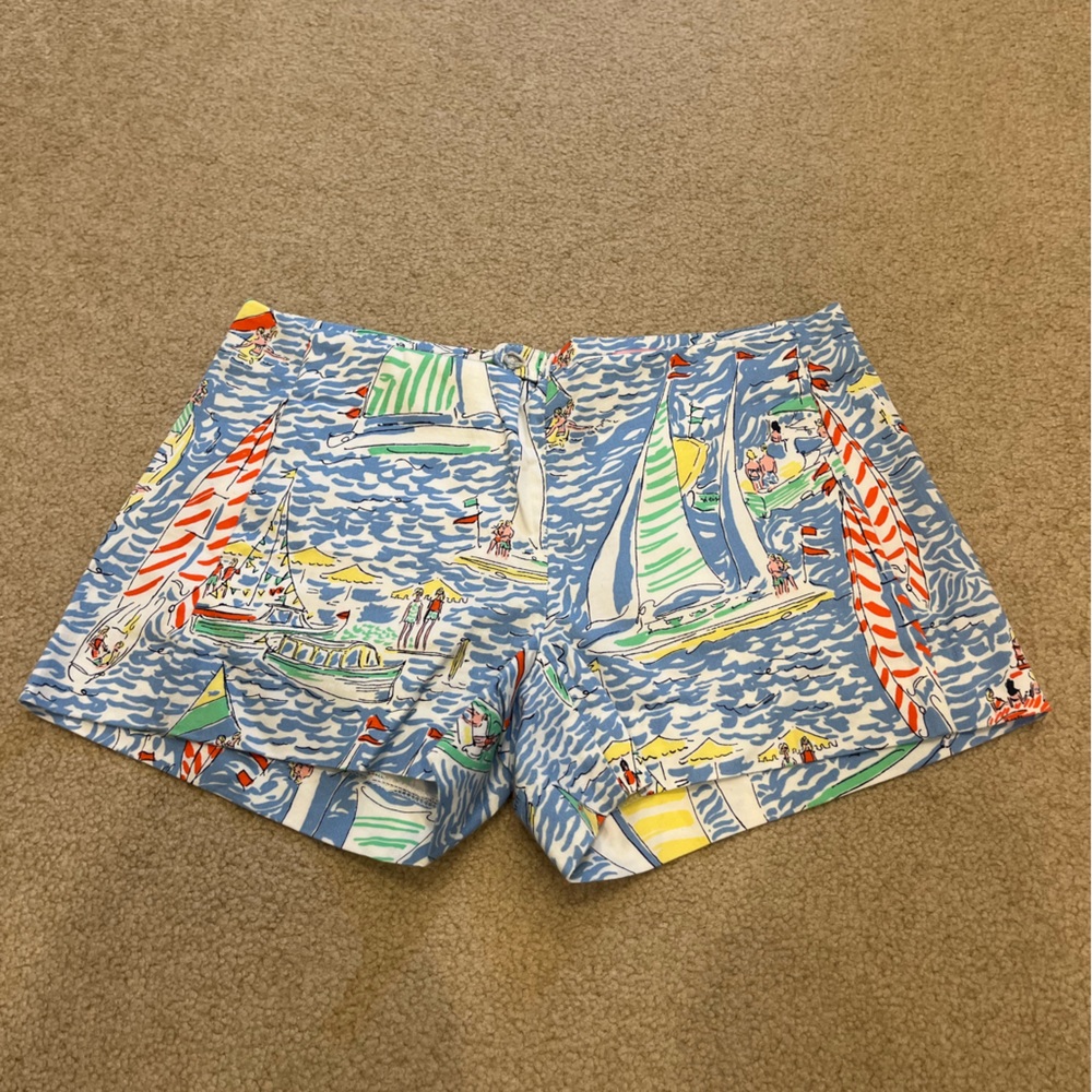 Lilly Pulitzer Get Nauti shorts. Size 00